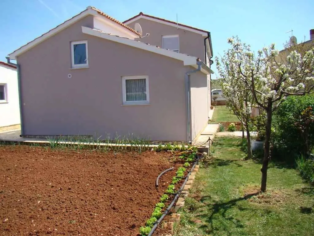 House And Apt. In Pula/Istrien 27345 Apartment 0*, Pula Croatia
