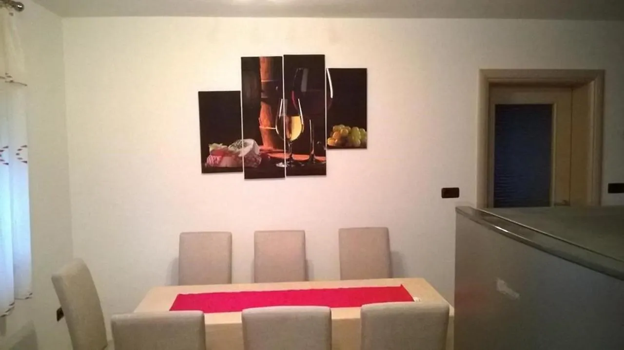 House And Apt. In Pula/Istrien 27345 Apartment Pula