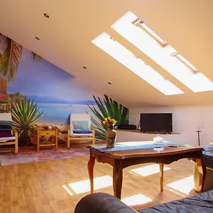 Amu Apartment