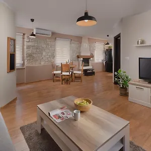 Vecchio Mercato Apartment