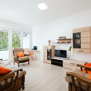 Botun Free Parking Apartment